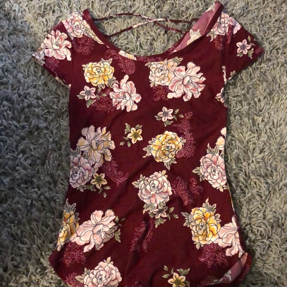 FLORAL T SHIRT